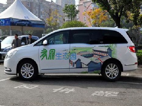 金沙户外车贴喷绘如何保持效果?